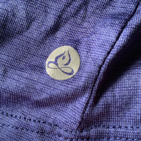 Bundle of 2 tops for women, size L - Picture 6 of 8